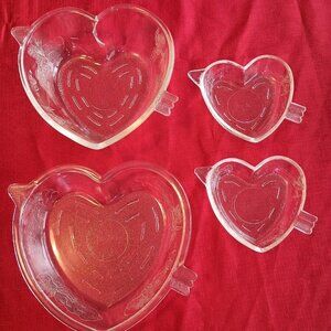 Vintage Safe Bake USA Heart Shaped Bakeware with Cupid Design, 4 Piece Set